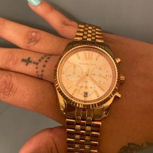 MICHAEL KORS WATCH 🤩
